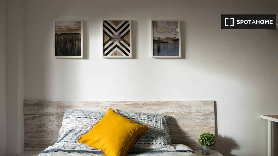 Double room Lisbon, 5 beds — photo 3
