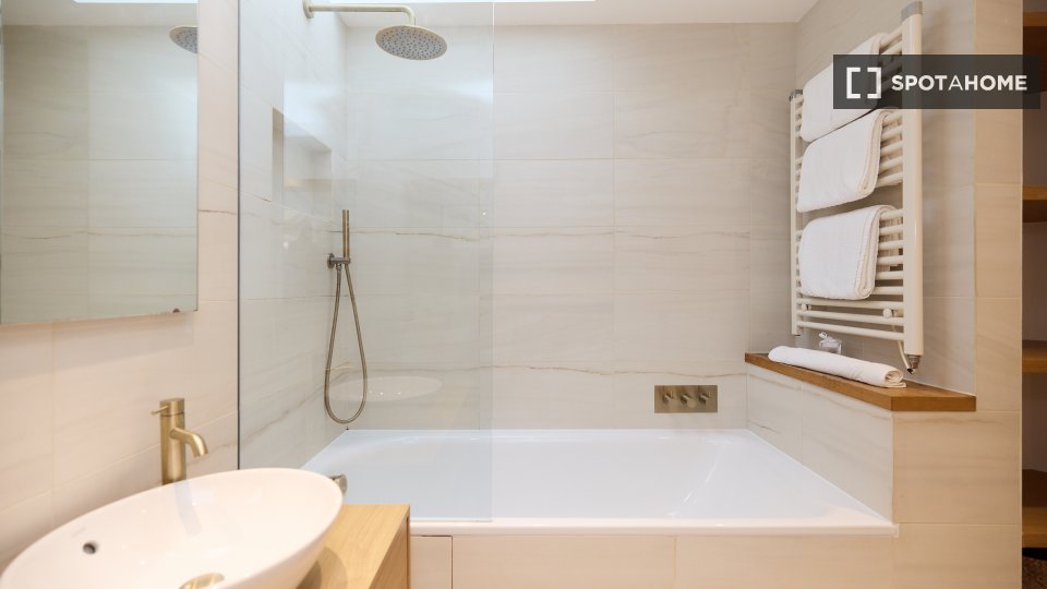 Apartment London, 3 beds, 125m² — photo 10