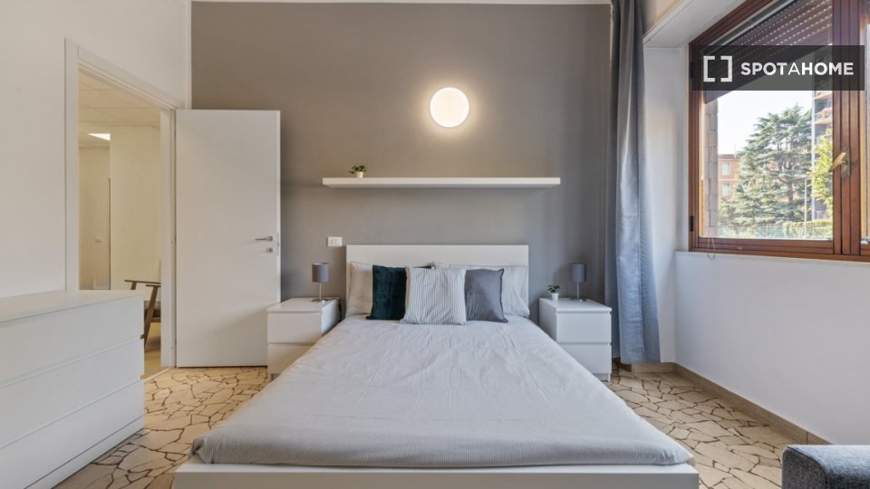 Double room Milan, 5 beds, 137m² — photo 2