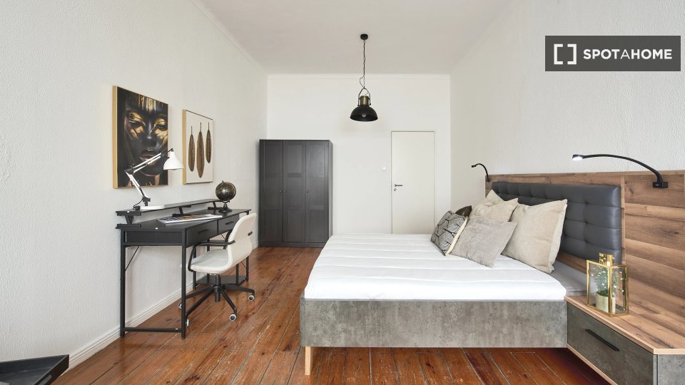 Double room Lisbon, 13 beds — photo 13