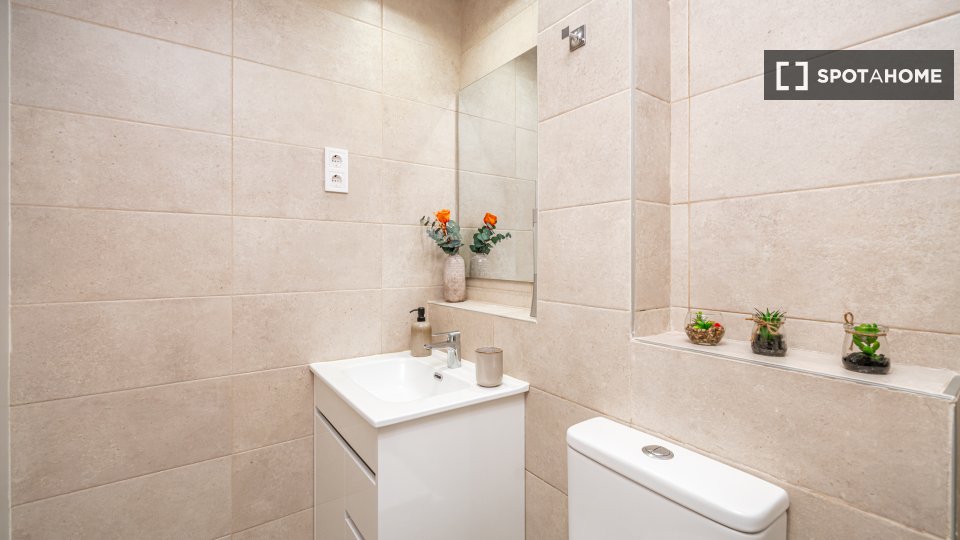Apartment Madrid, 2 beds, 50m² — photo 7