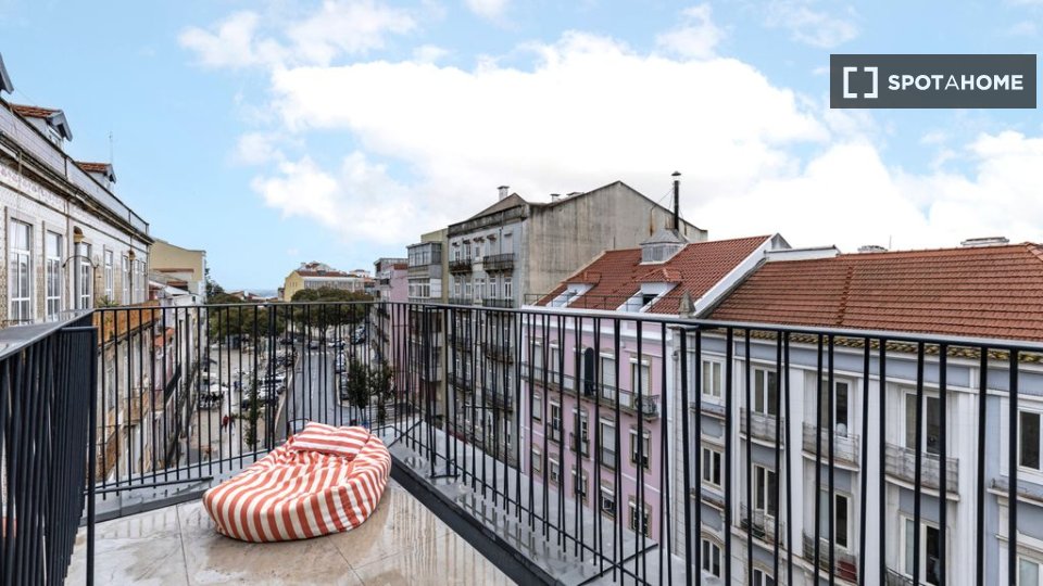 Apartment Lisbon, 1 bed — photo 15
