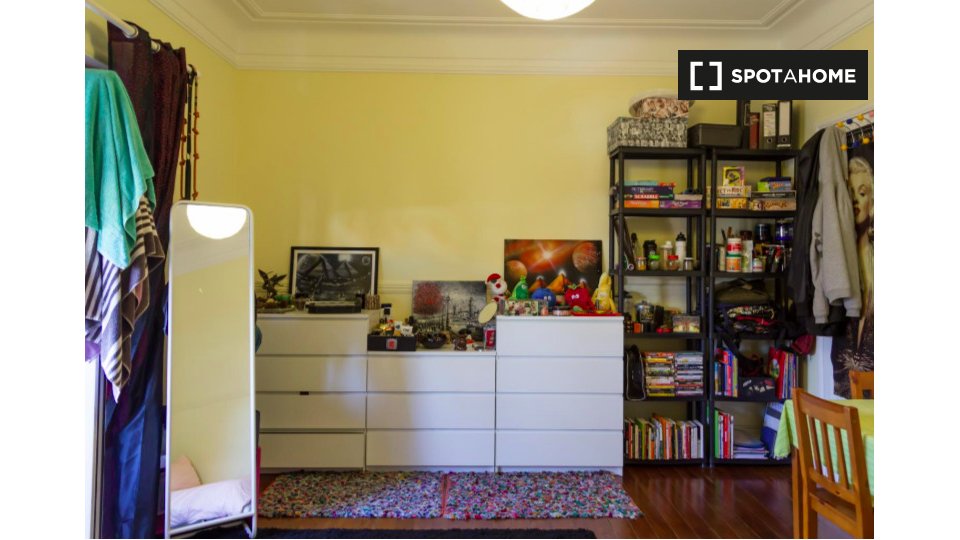 Double room Lisbon, 7 beds — photo 4