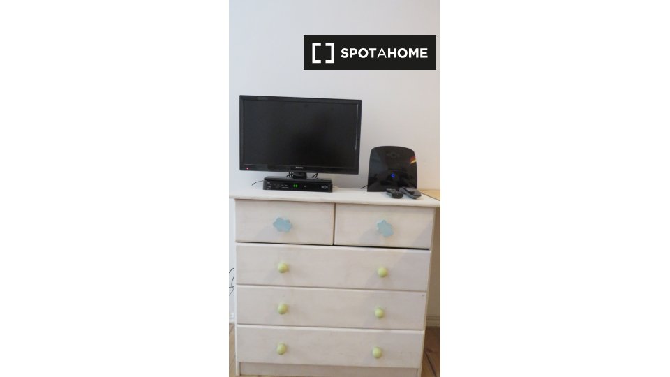 Apartment mono Lisbon, 11m² — photo 8