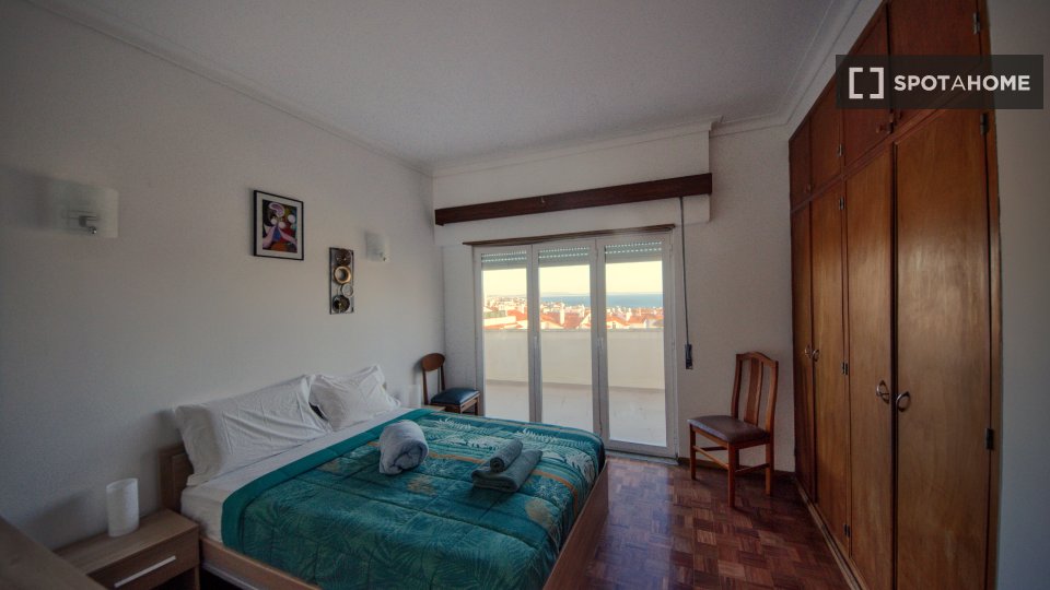 Apartment Lisbon, 2 beds — photo 24