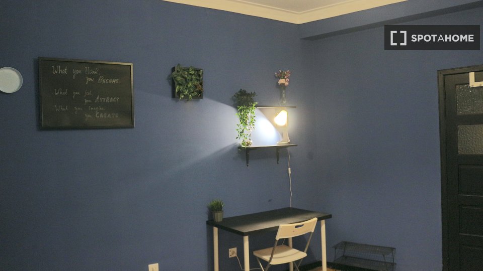 Double room Porto, 6 beds, 300m² — photo 24