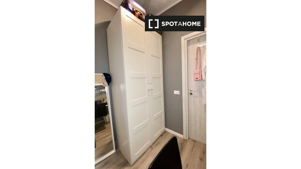 Double room Rome, 5 beds — photo 9