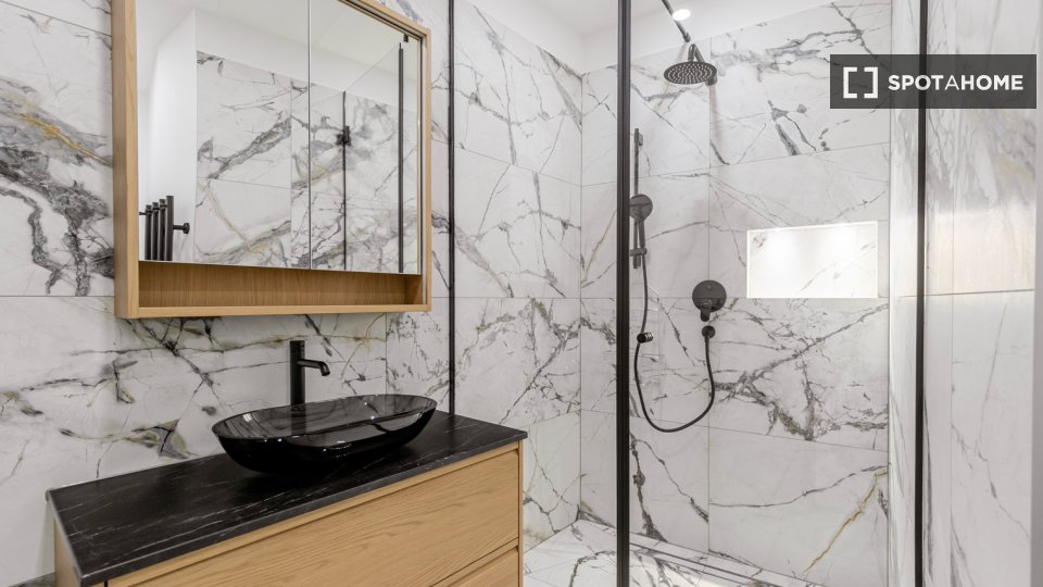 Apartment Vienna, 2 beds, 68m² — photo 16