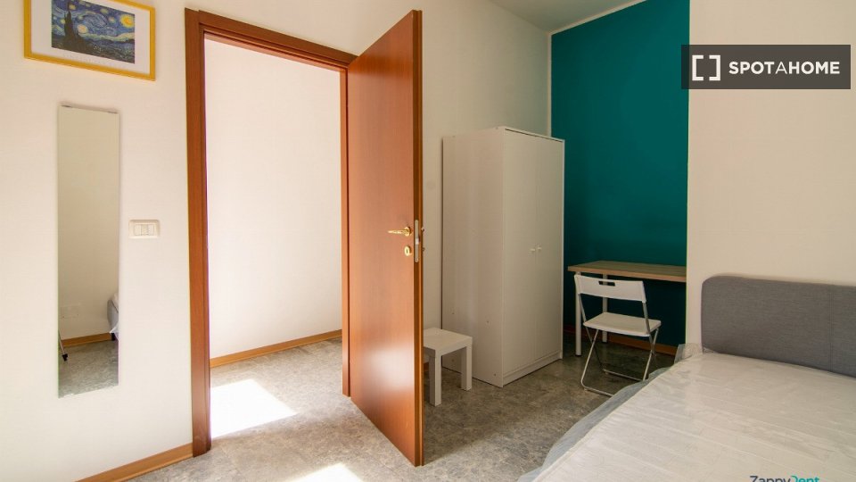 Double room Bologna, 11 beds — photo 11