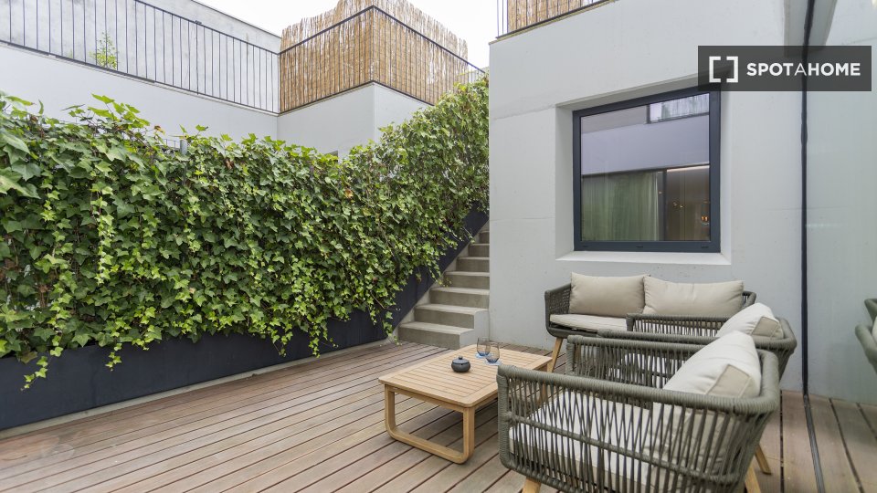 Apartment Porto, 2 beds, 247m² — photo 3