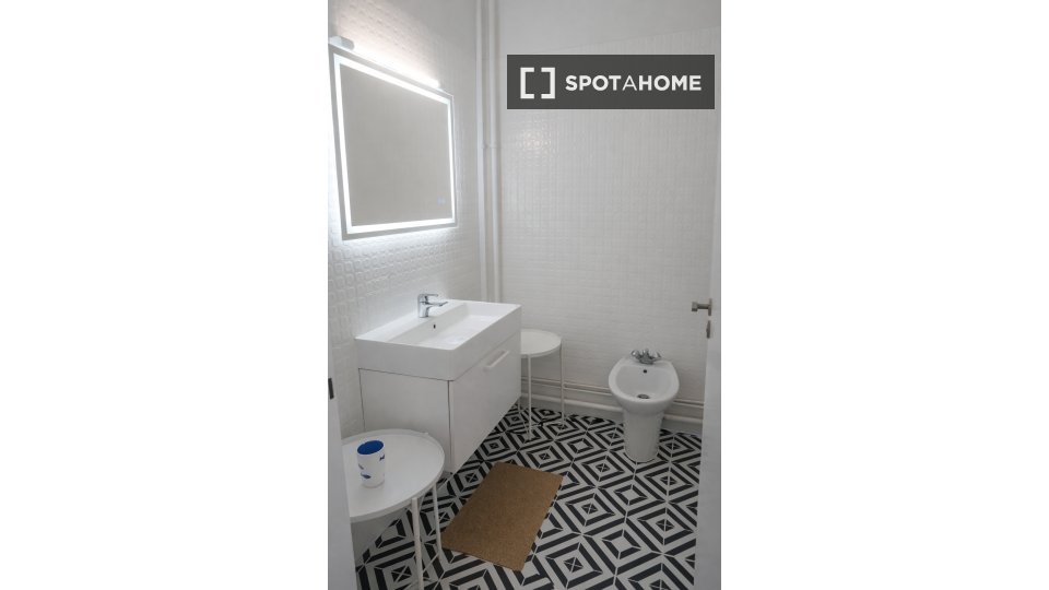 Apartment Paris, 2 beds, 80m² — photo 27