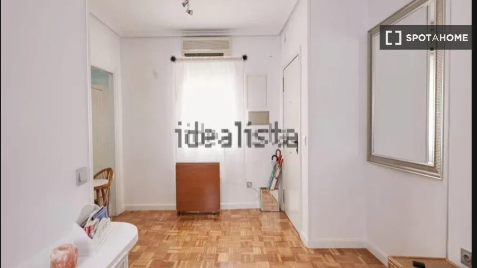 Apartment Madrid, 2 beds, 35m² — photo 3