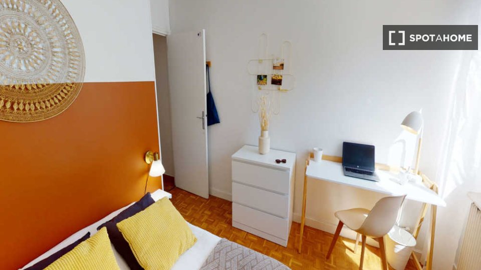 Double room Lyon, 4 beds, 80m² — photo 7