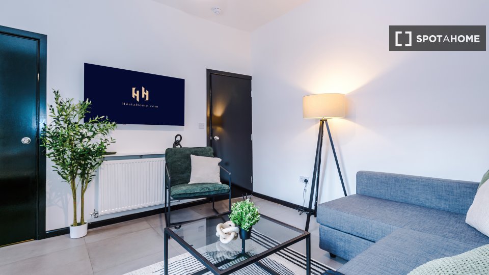 Apartment Manchester, 4 beds, 80m² — photo 19