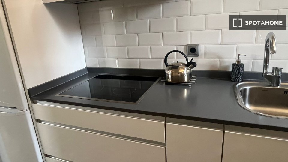 Apartment Madrid, 1 bed, 50m² — photo 2