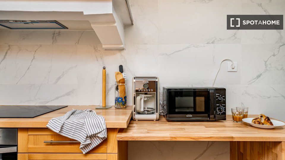 Apartment mono Lisbon, 48m² — photo 11