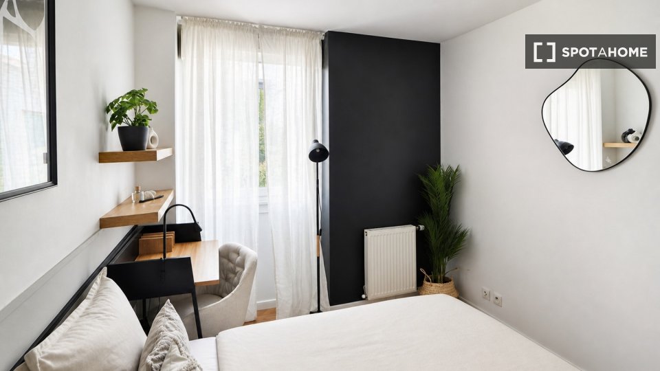 Chambre double Paris, 4 chambres — photo 36