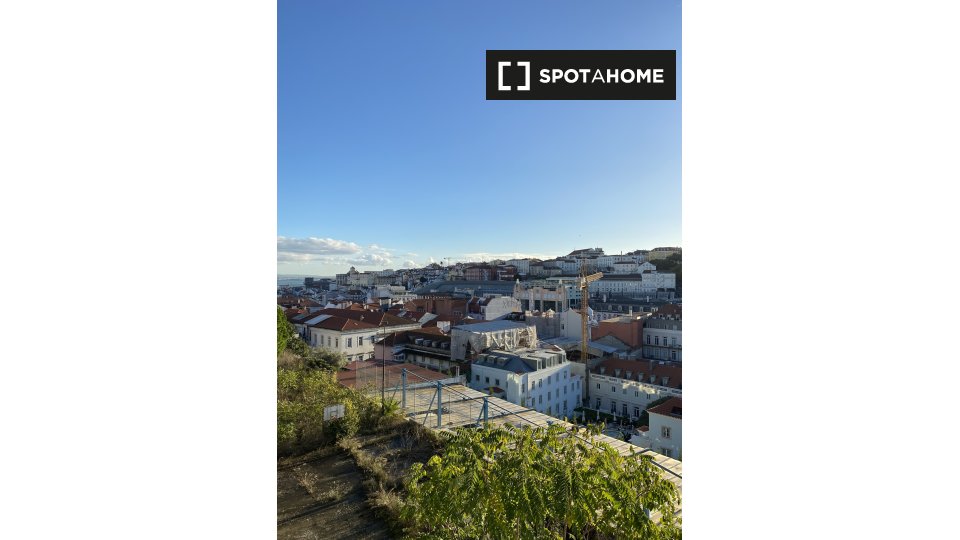 Apartment mono Lisbon, 60m² — photo 15