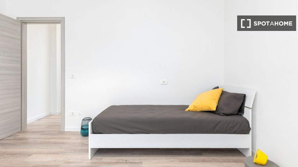 Double room Trento, 3 beds — photo 2