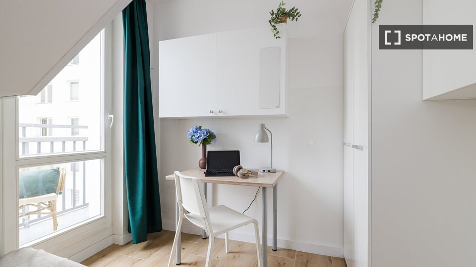 Double room Warsaw, 8 beds — photo 11