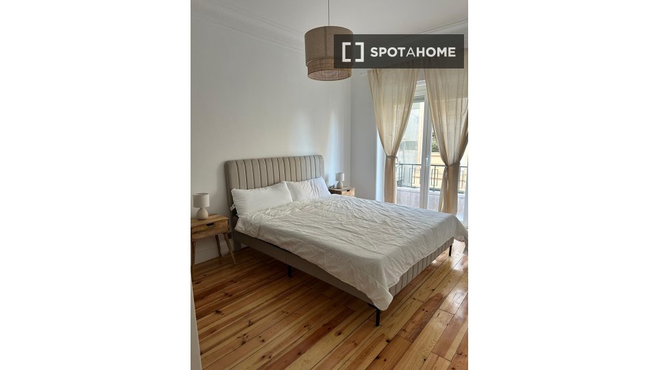 Apartment Lisbon, 2 beds — photo 7