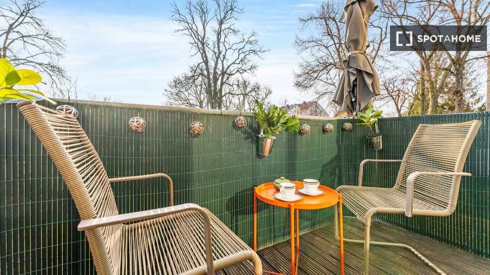 Apartment Berlin, 2 beds, 68m² — photo 1