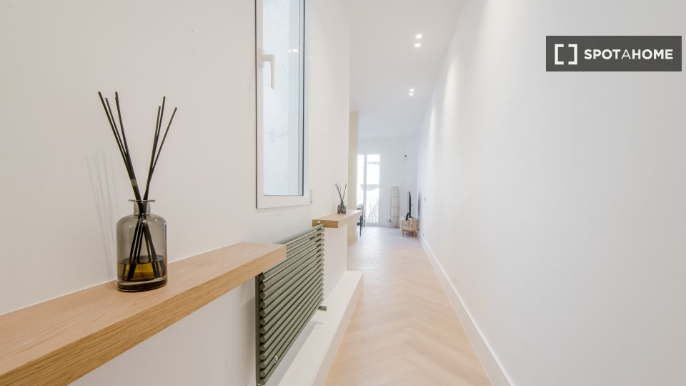 Apartment Madrid, 2 beds — photo 5