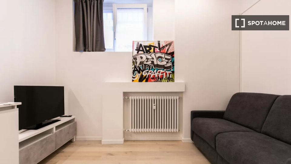 Apartment Milan, 1 bed, 33m² — photo 12