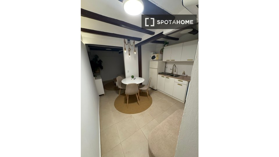 Apartment mono Barcelona, 60m² — photo 24