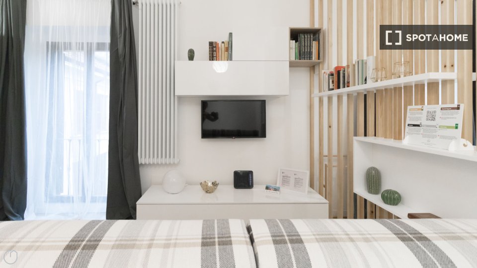 Apartment Milan, 1 bed, 36m² — photo 4