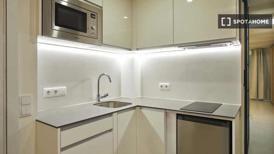 Apartment Barcelona, 1 bed, 40m² — photo 4