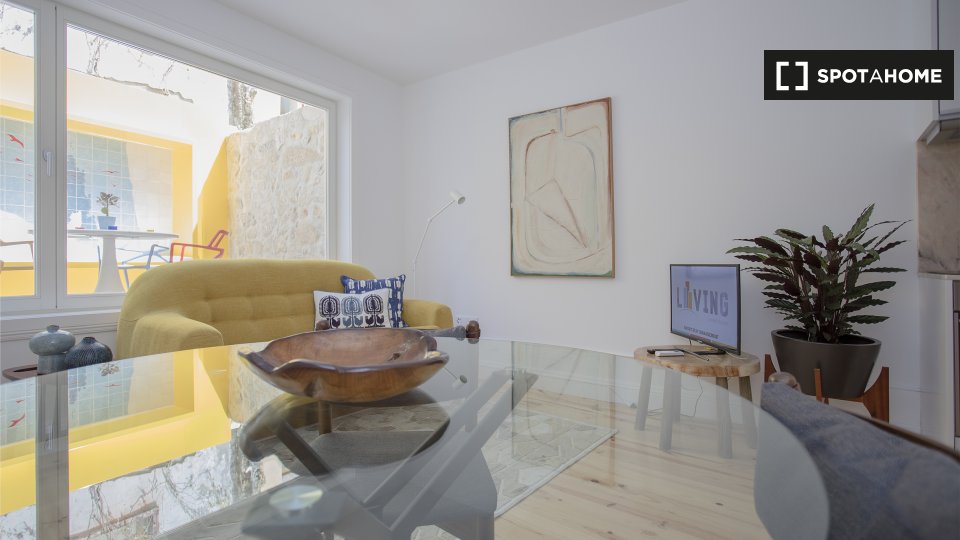 Apartment Porto, 2 beds, 80m² — photo 2
