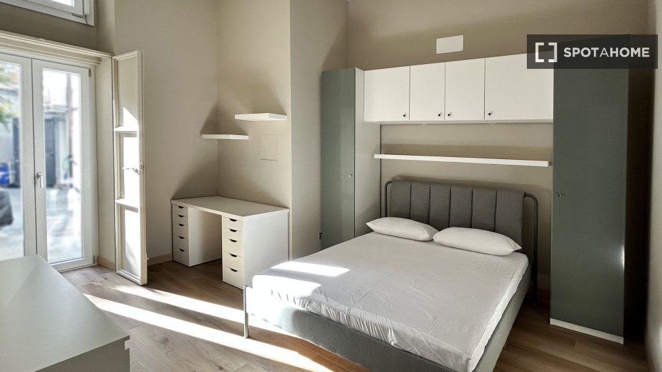 Double room Milan, 2 beds — photo 7