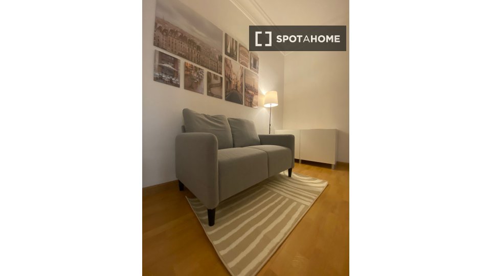 Double room Madrid, 4 beds — photo 2