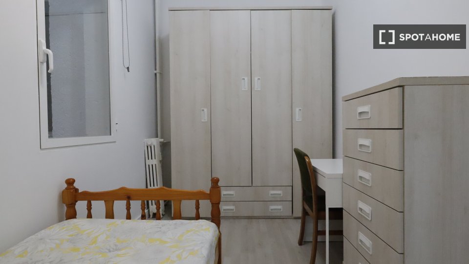 Apartment Madrid, 3 beds, 95m² — photo 3