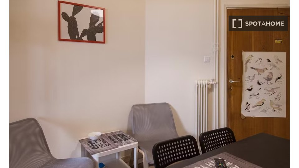Double room Athens, 2 beds — photo 13