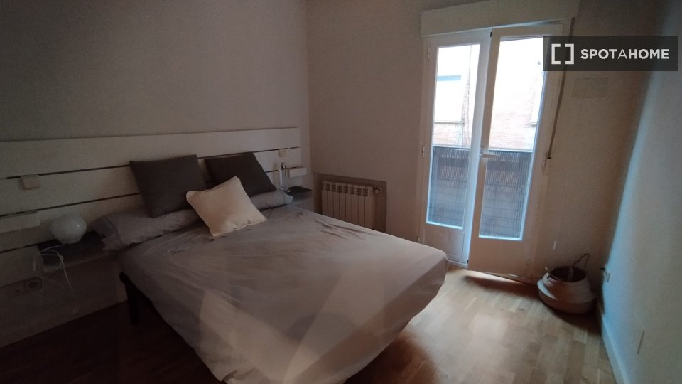 Appartamento con 2 camere da letto in affitto a Estrella, Madrid - a Madrid
