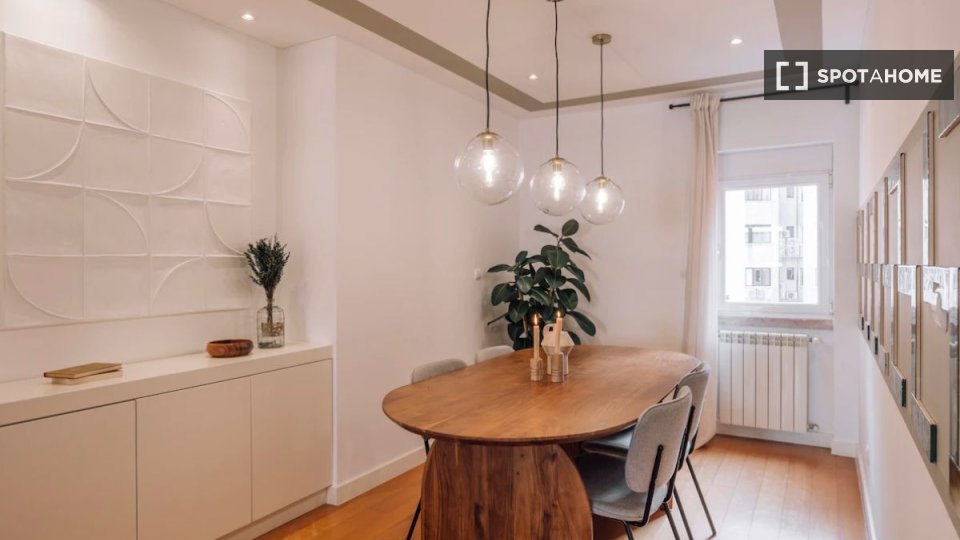 Apartment Lisbon, 3 beds — photo 13