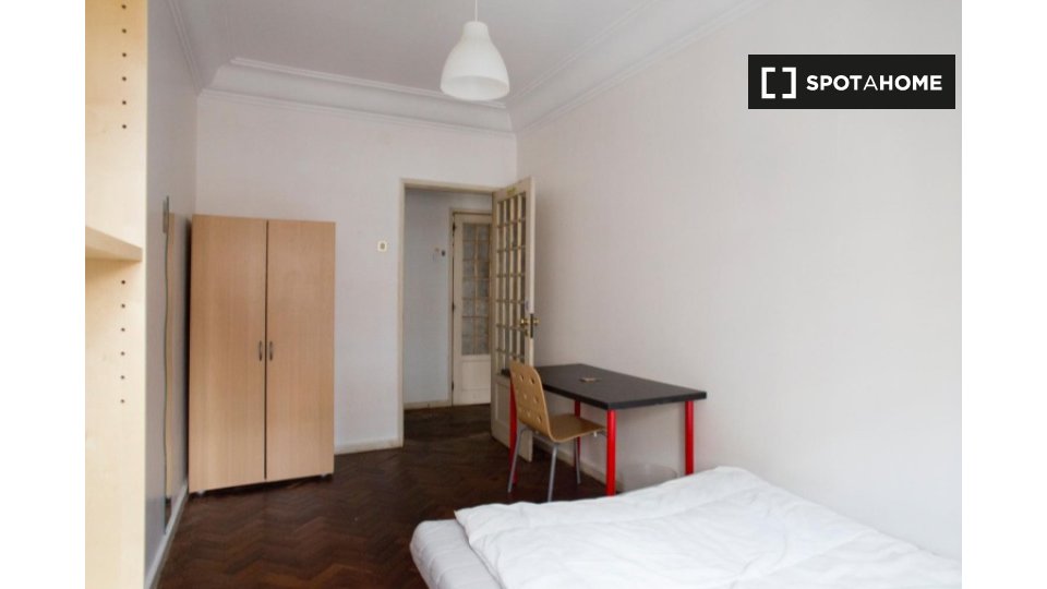 Double room Lisbon, 7 beds — photo 15