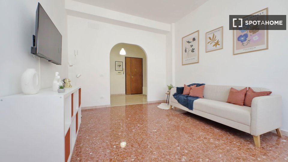 Apartment Rome, 2 beds — photo 4