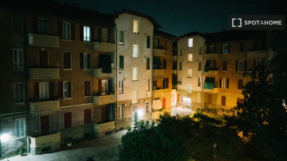 Double room Milan, 2 beds, 73m² — photo 1