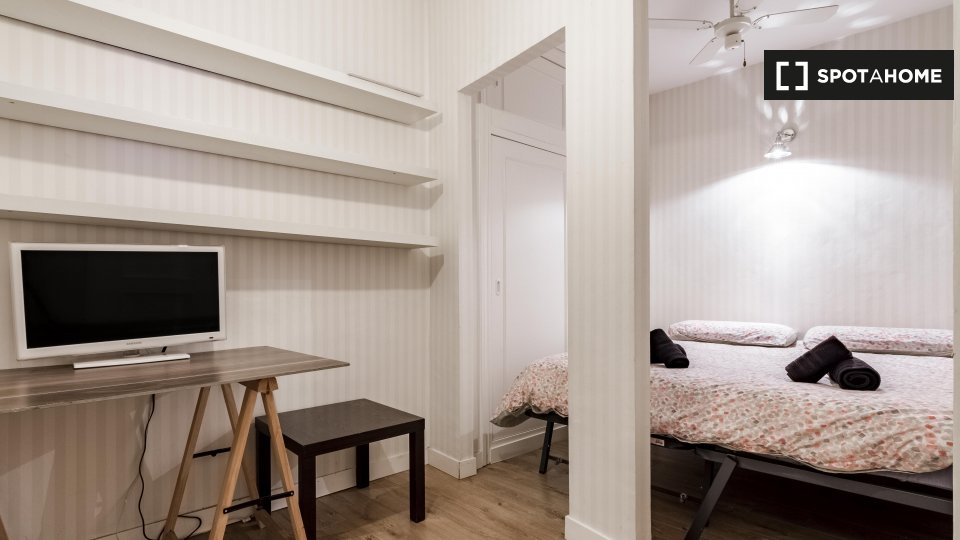 Apartment Madrid, 2 beds, 90m² — photo 10