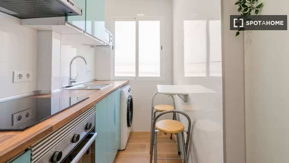 Apartment Valencia, 3 beds — photo 10
