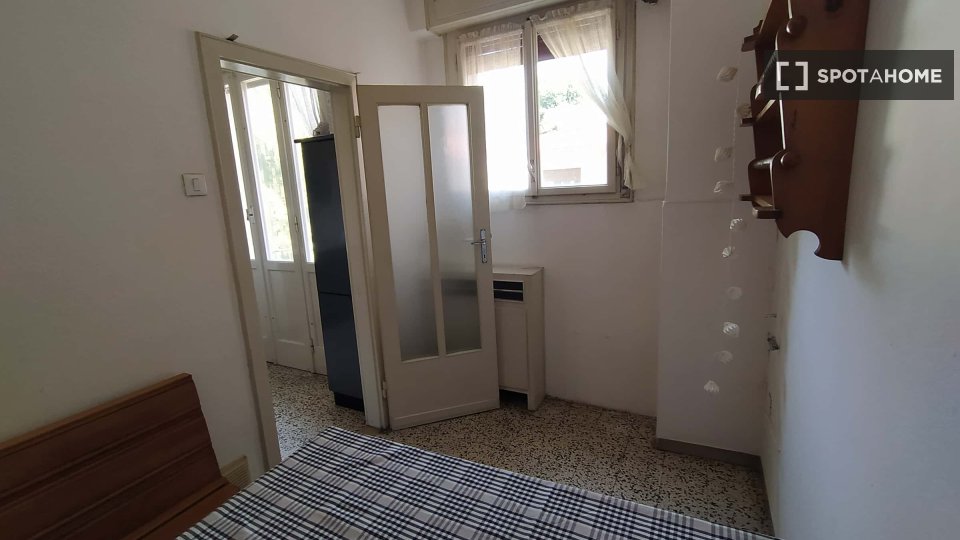 Double room Trento, 1 bed — photo 11
