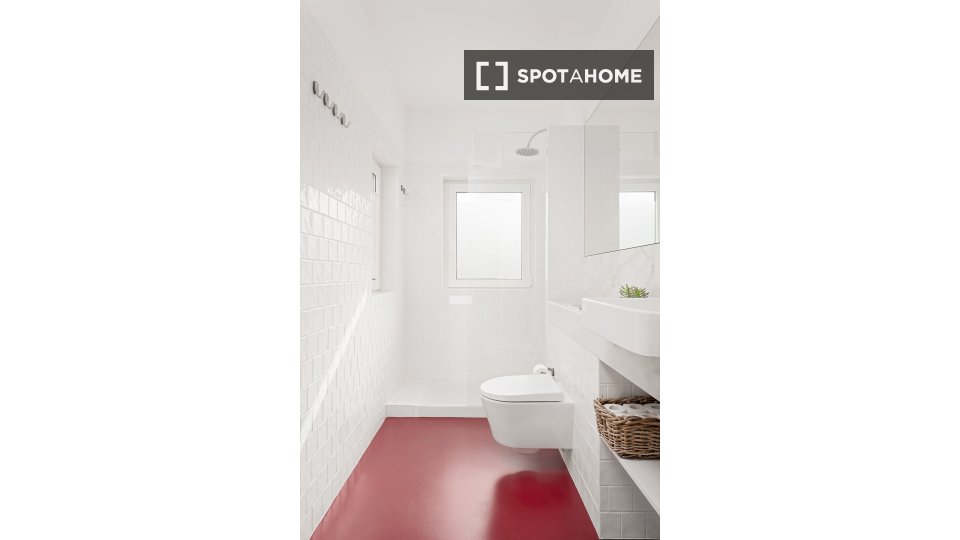 Apartment Porto, 3 beds, 40m² — photo 11