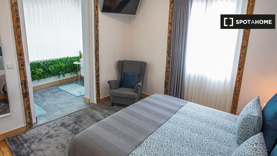 Apartment Porto, 12 beds — photo 8