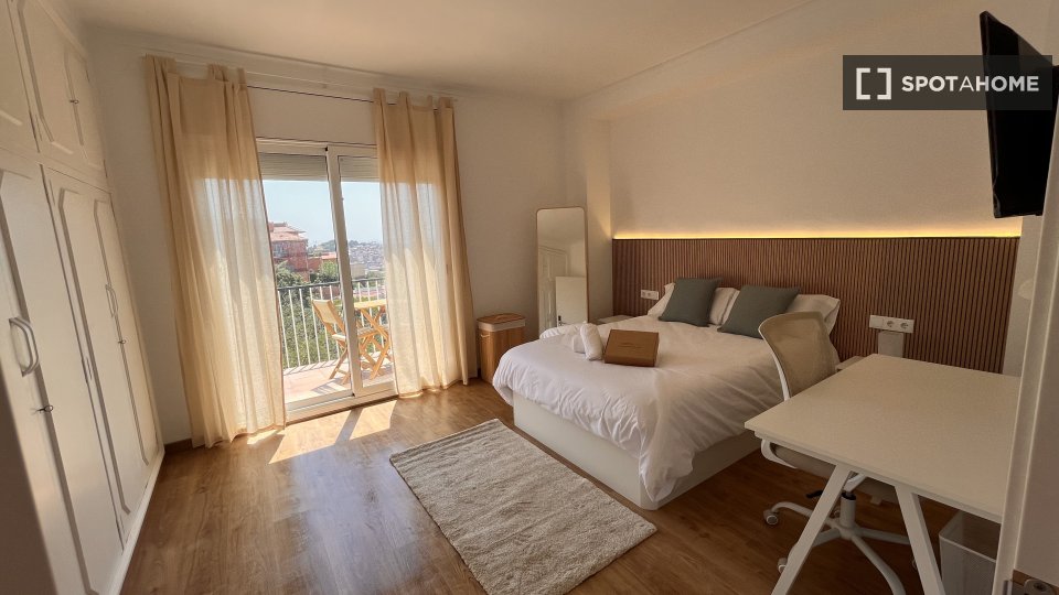 Double room Barcelona, 4 beds, 200m² — photo 4
