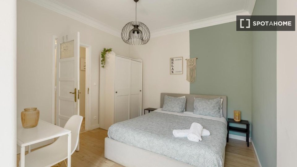 Apartment Lisbon, 2 beds — photo 8
