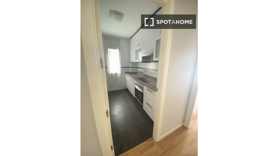 Apartment Madrid, 2 beds — photo 17