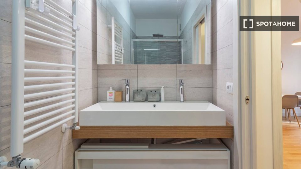 Apartment Milan, 1 bed — photo 11